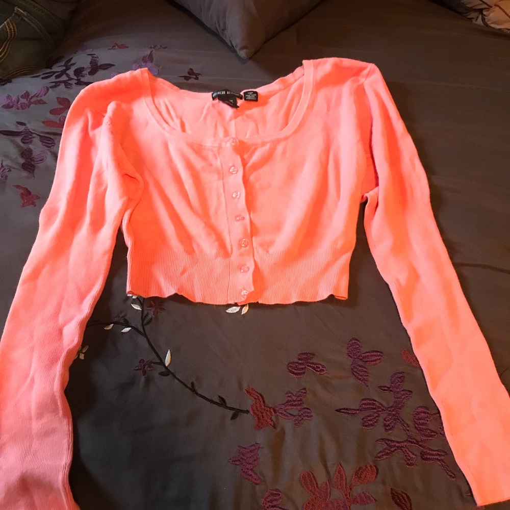Cropped top